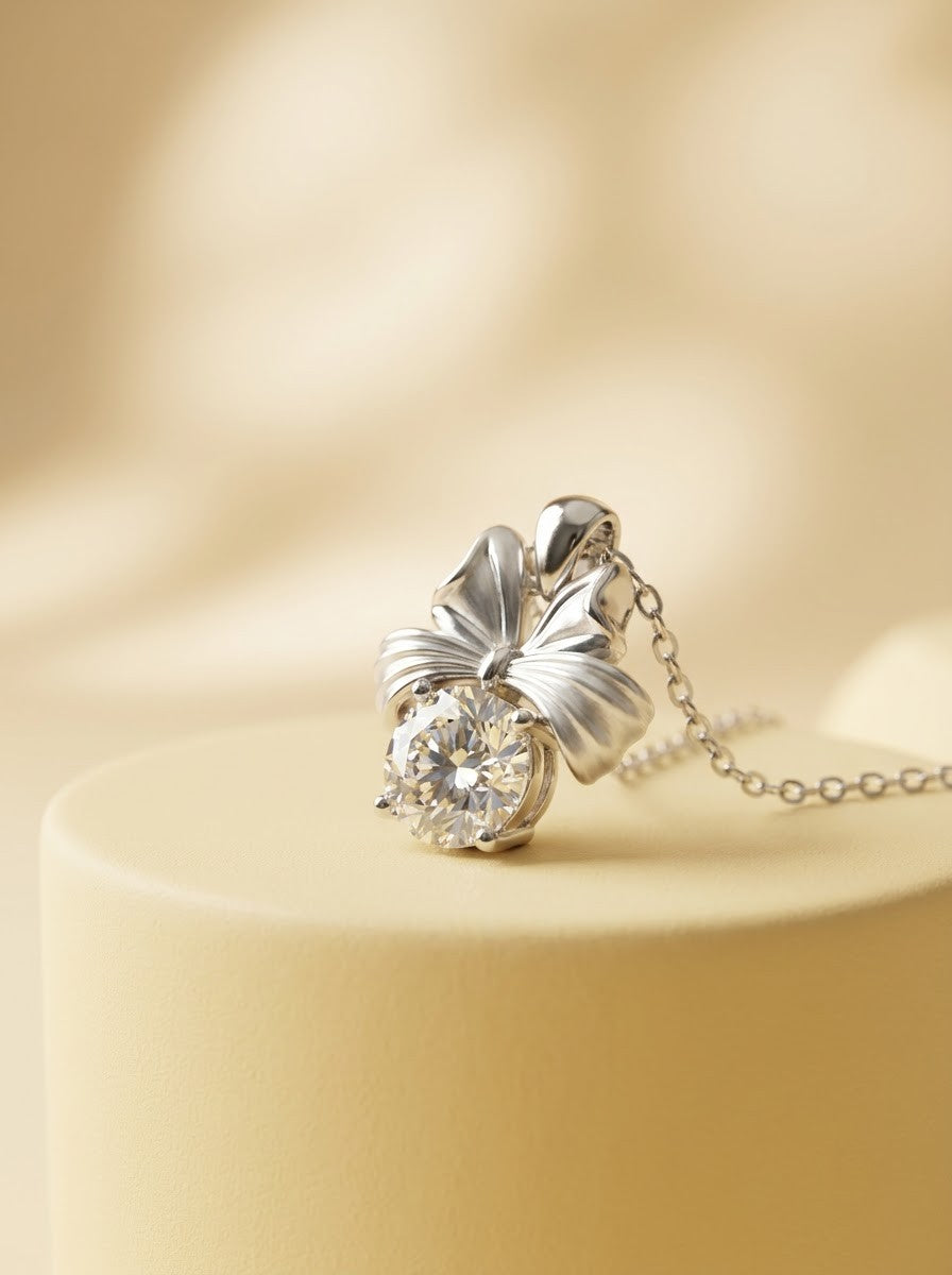 Ribbon Solitaire Pendant Chain