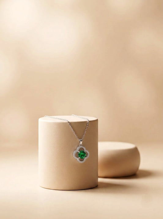 Emerald Clover Pendant Chain