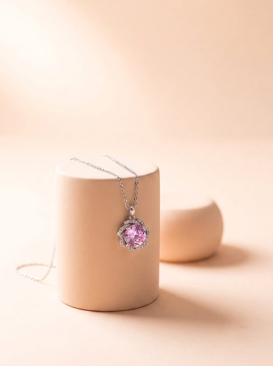 Bloom Halo Pendant Chain