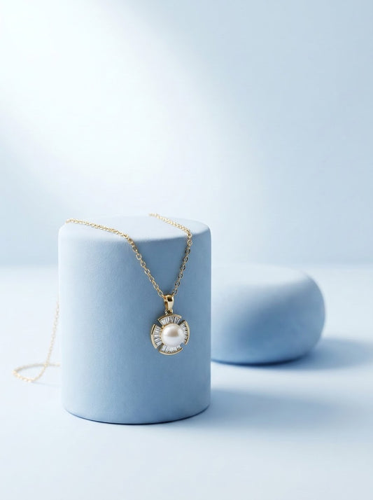 Solar Pearl Pendant Chain