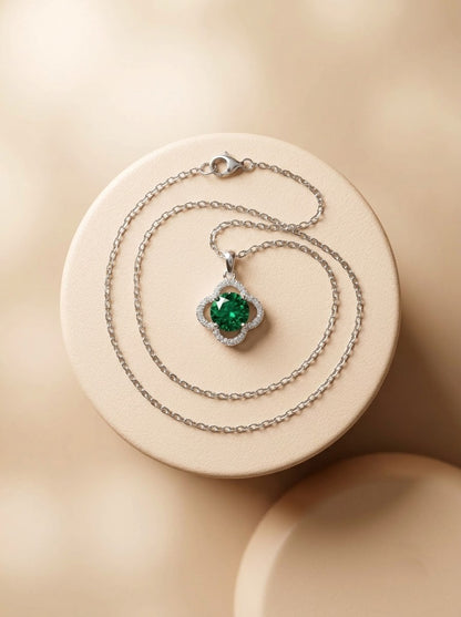 Emerald Clover Pendant Chain