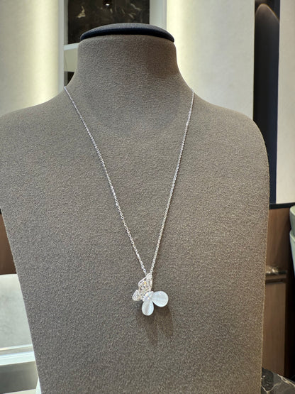 Papillon Pendant Set