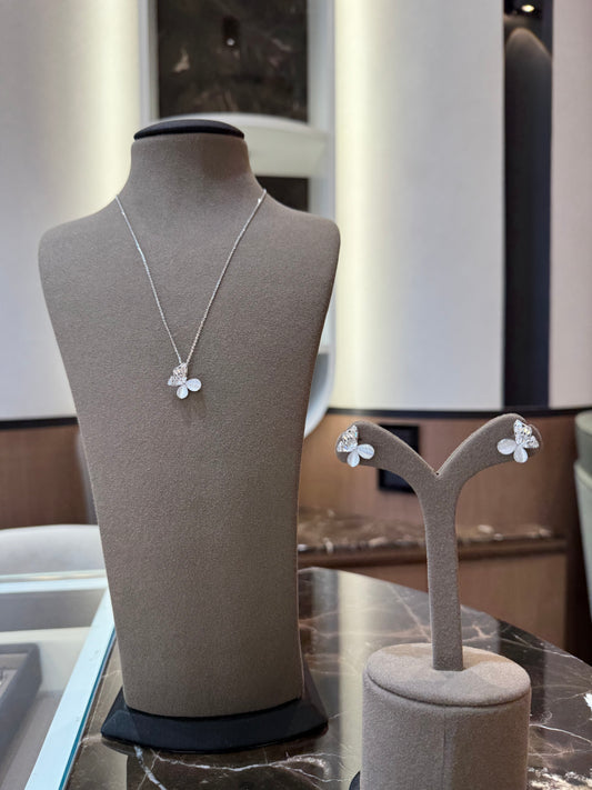 Papillon Pendant Set