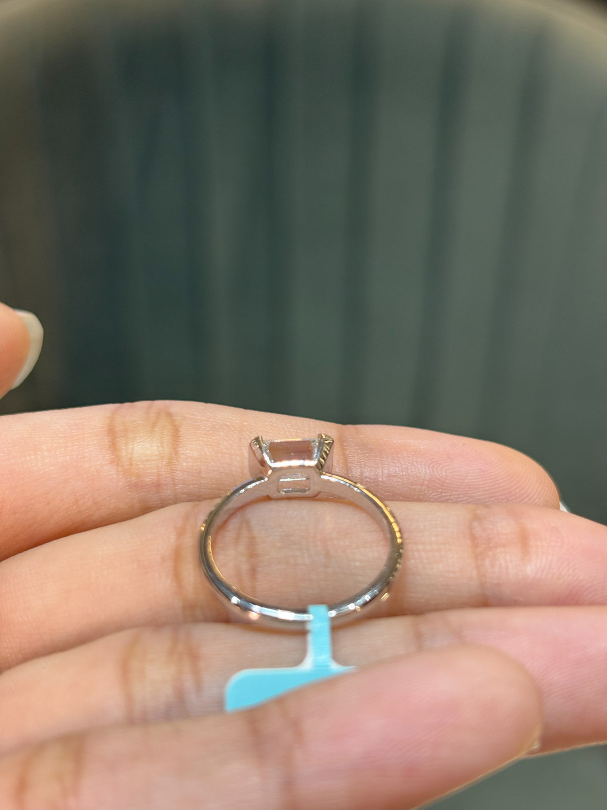 Crest Ring