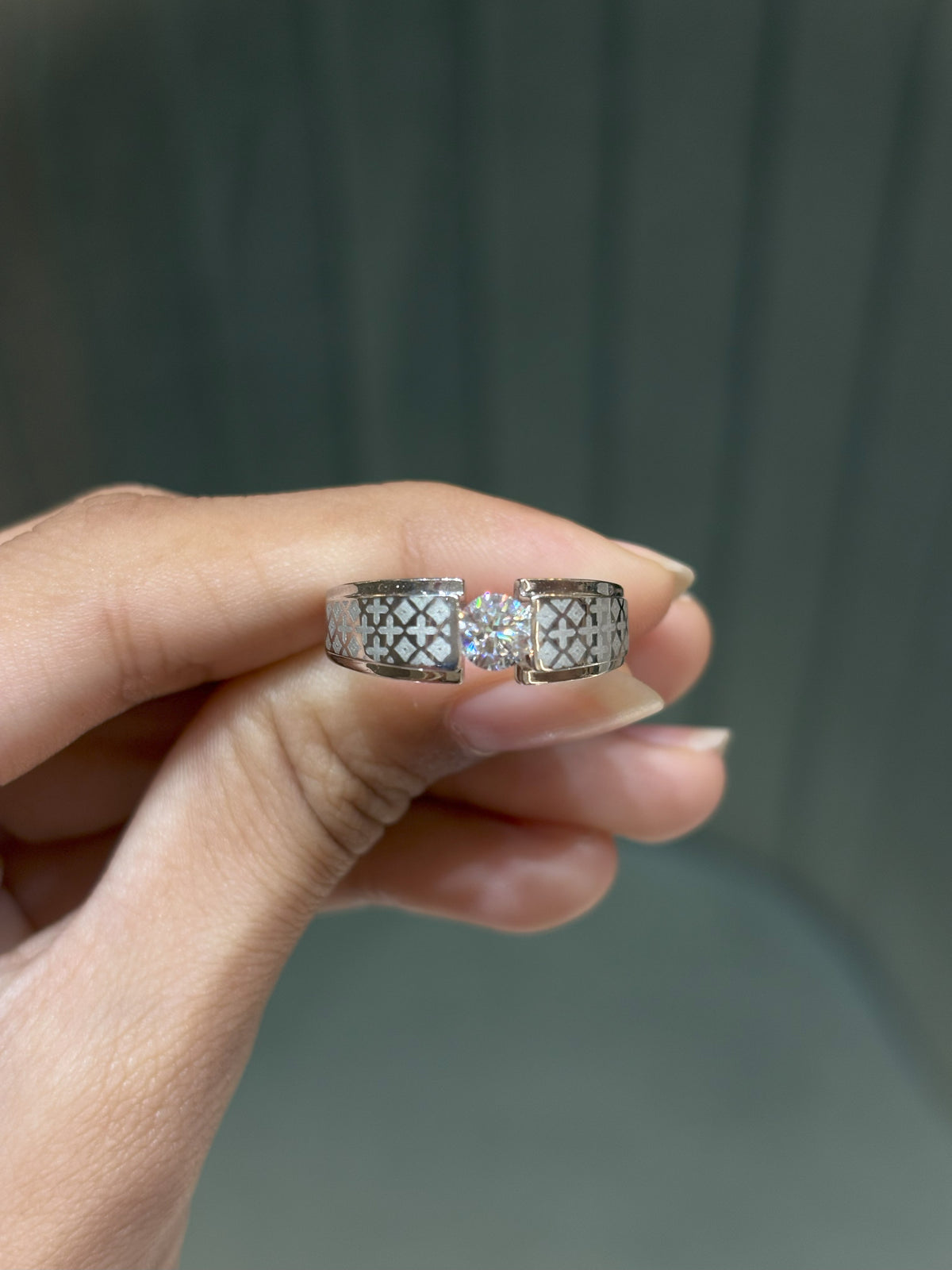 Engraved Clover Ring