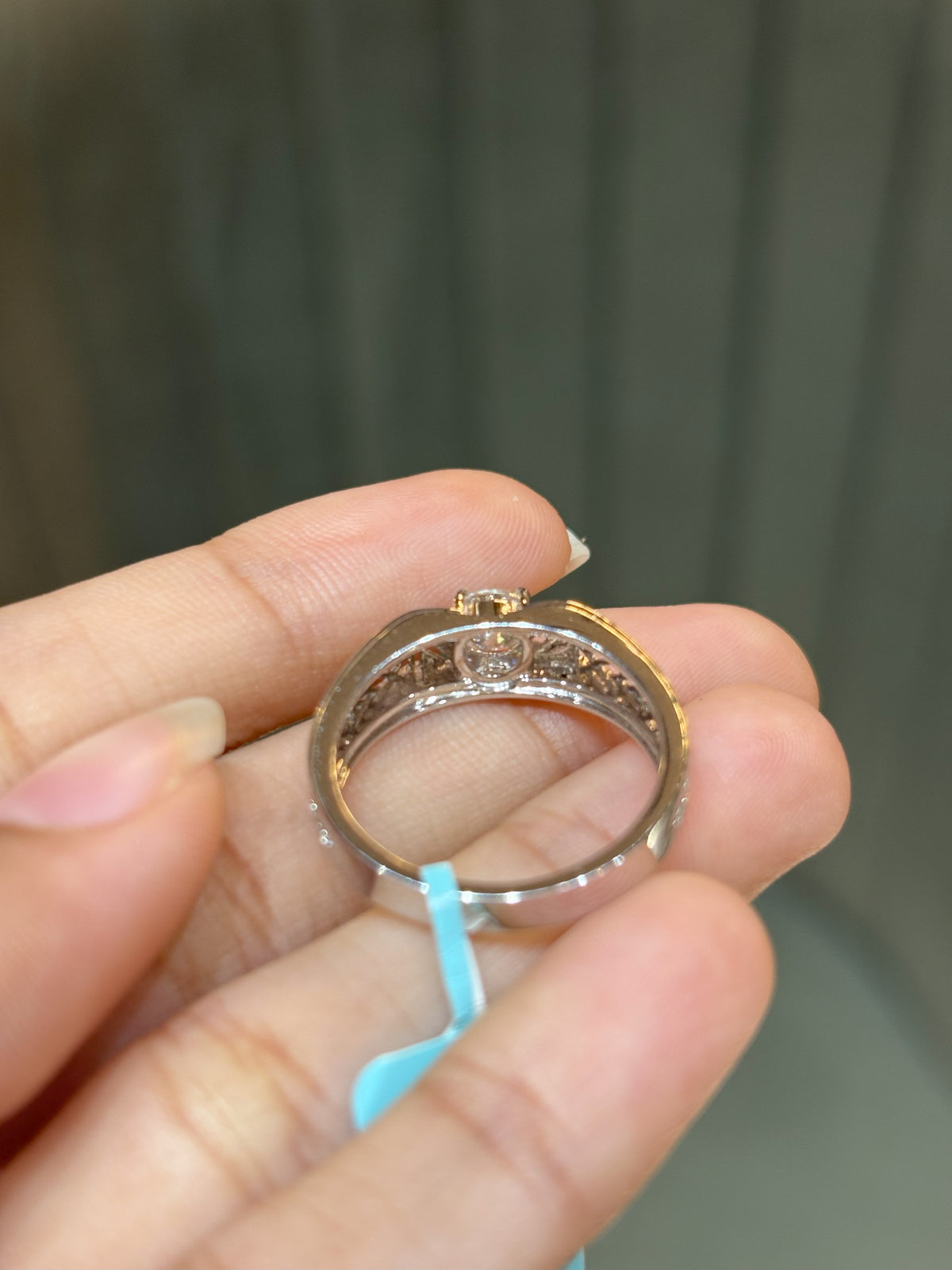 Trellis Center Ring