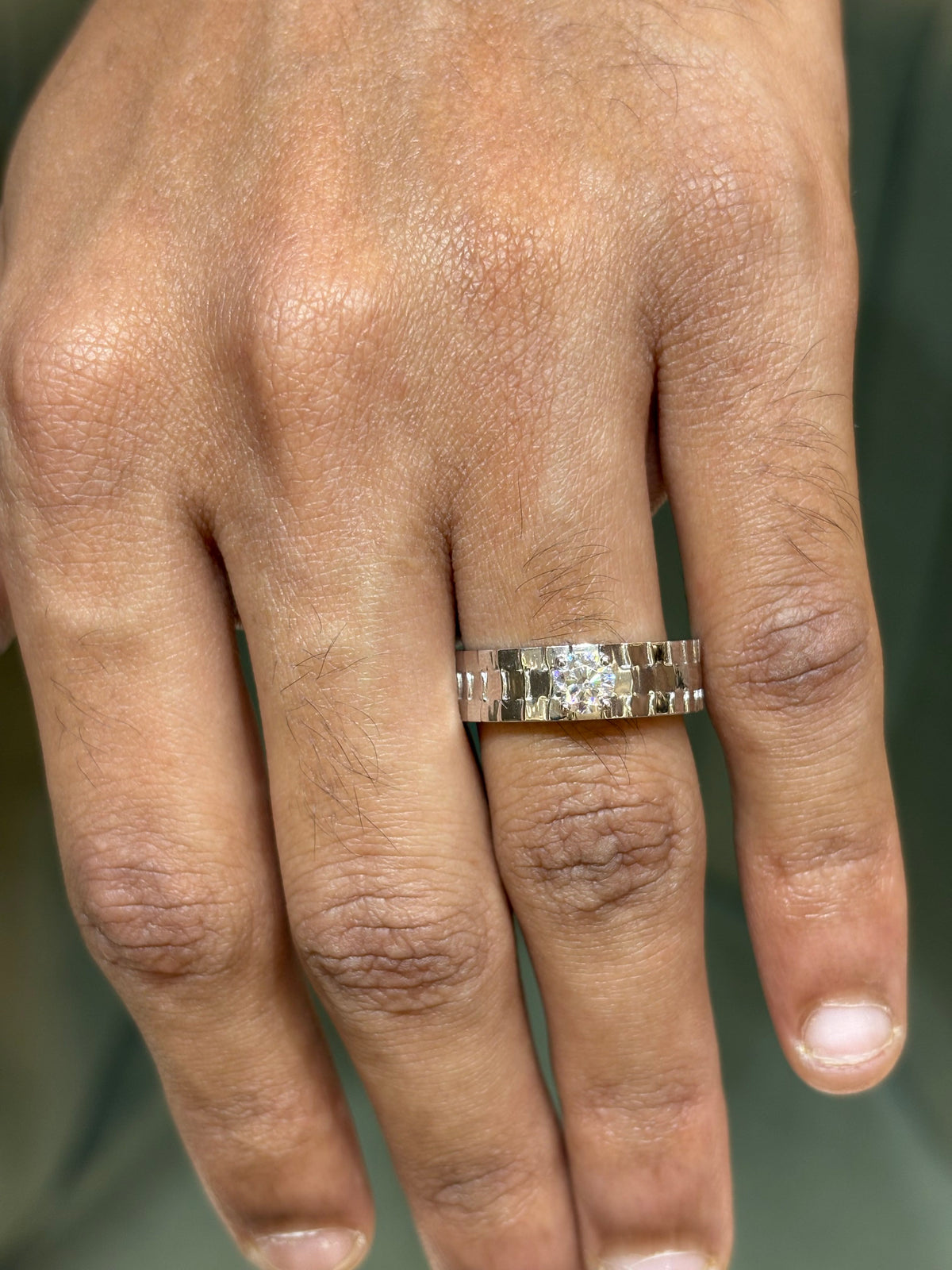 The Metropolis Ring