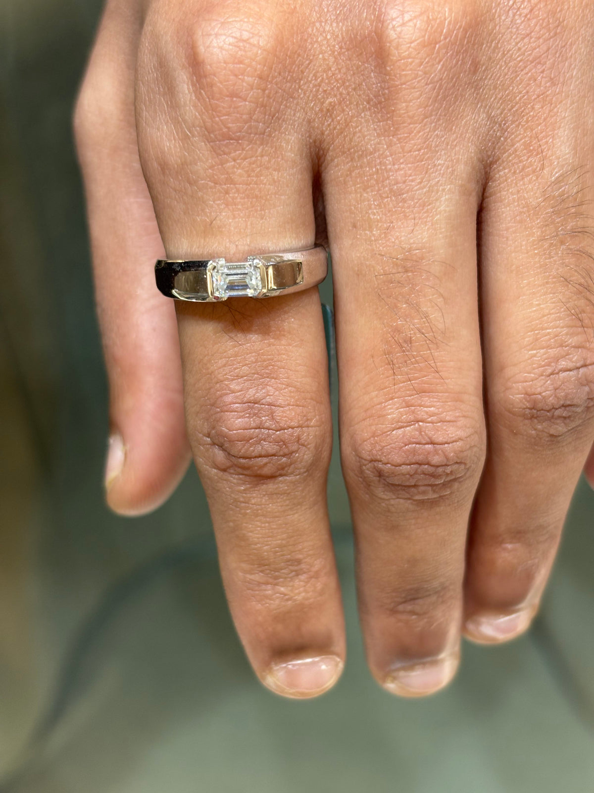 Apex Ring
