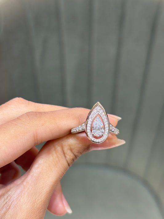 The V-Cut Crown Ring