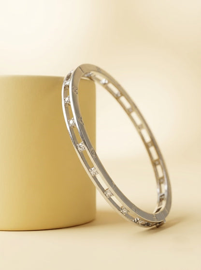 Roman Cutout Kada