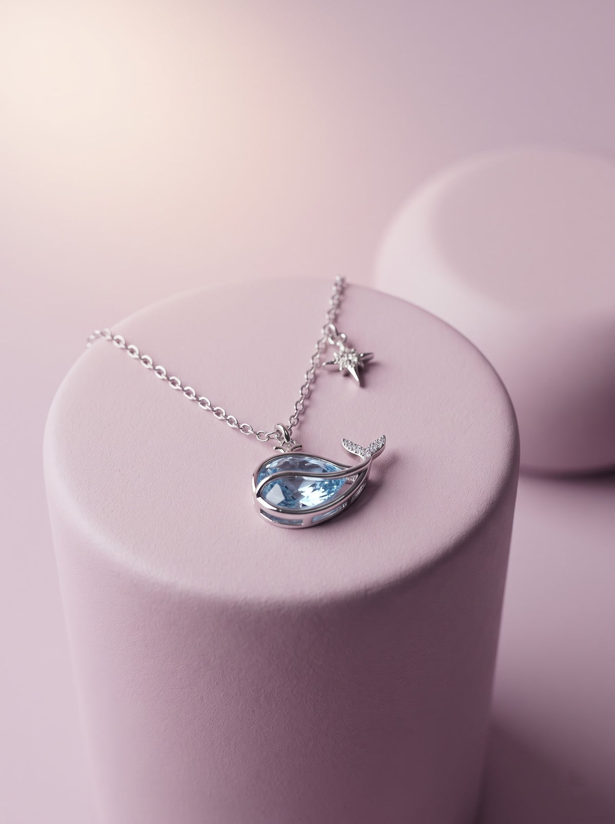 Cosmo Pendant Chain