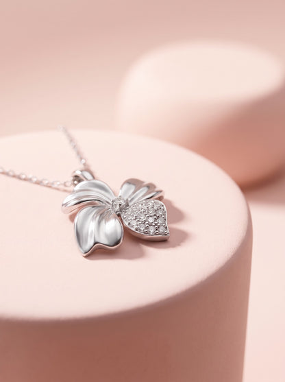 Bleu Butterfly Pendant Chain