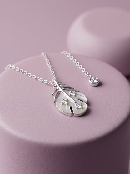 Feather Float Pendant Chain