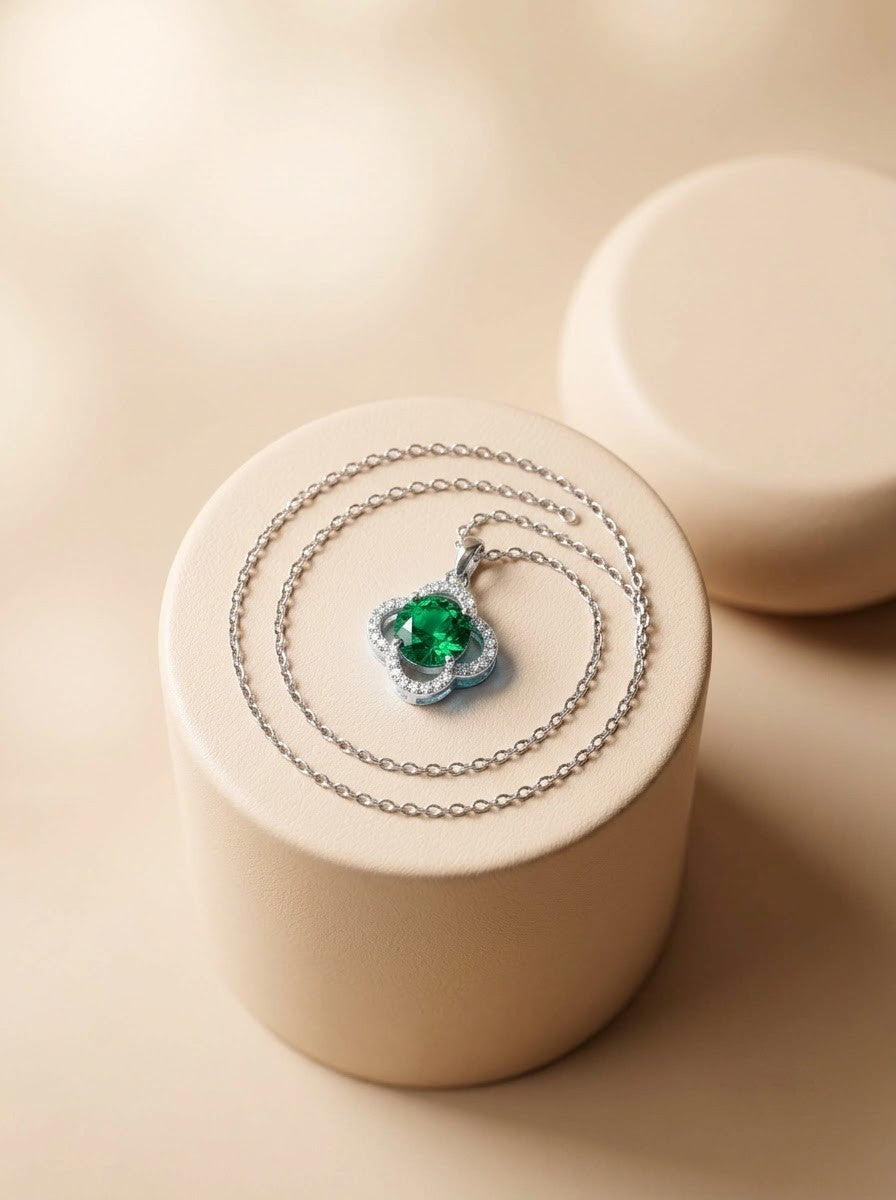 Emerald Clover Pendant Chain