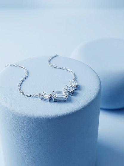Azure Bar Pendant Chain