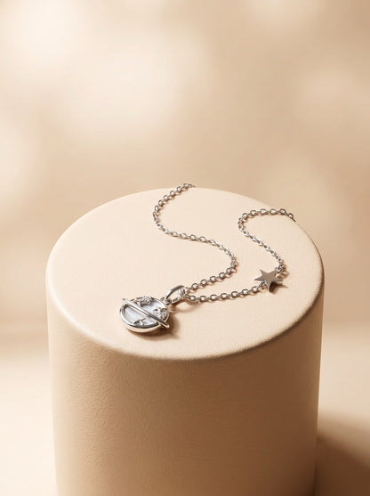 Saturn Star Pendant Chain