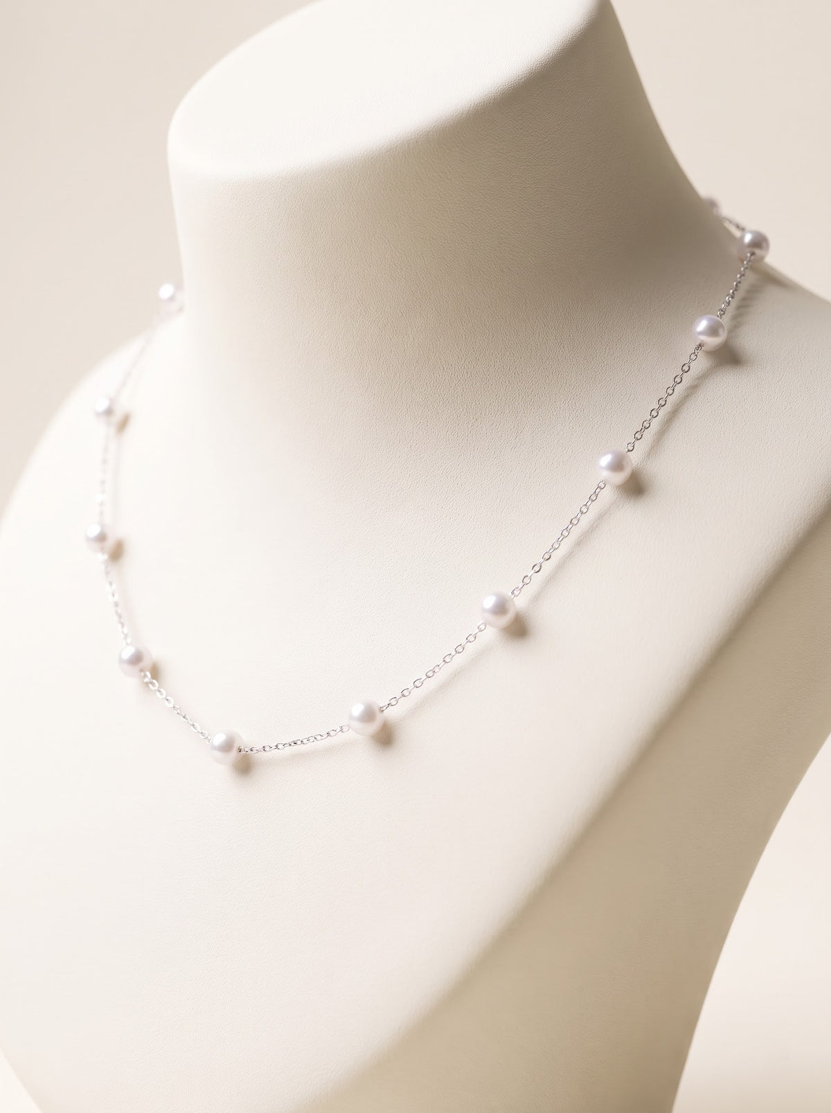 Pearl Station Pendant Chain