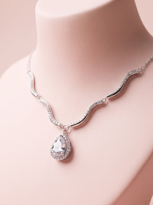 Cascade Pendant Chain
