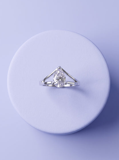 Lyra Ring