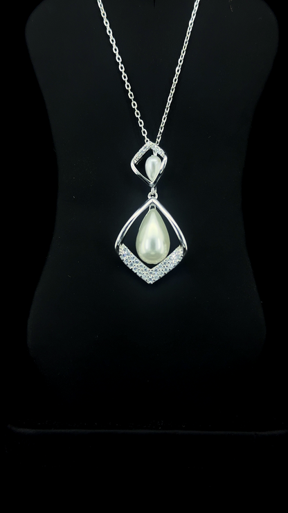 Teardrop pearl pendant chain in open kite silver frame with CZ chevron base and small pearl bail in BIS Hallmarked 925 sterling silver — The Pearl Kite by The White Kala