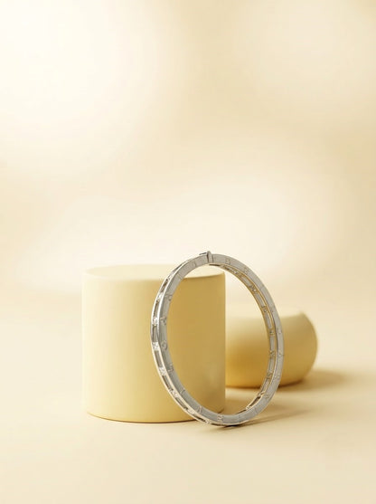 Roman Cutout Kada