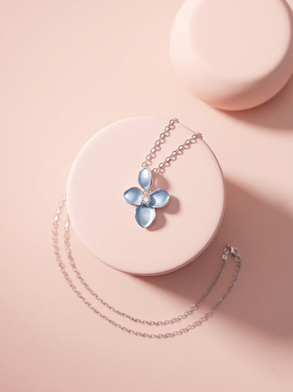 Four-Petal Floral Pendant Chain