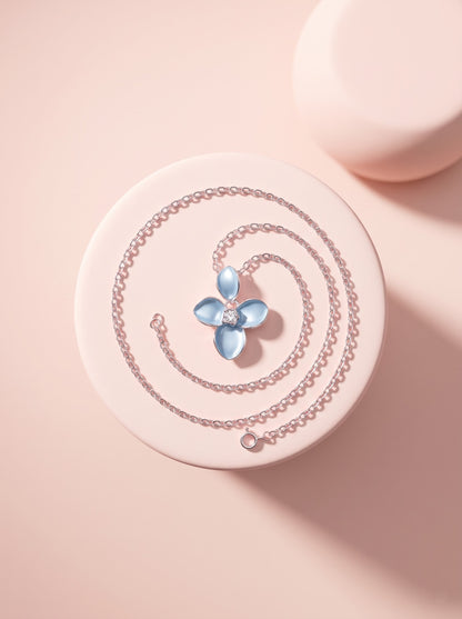 Four-Petal Floral Pendant Chain
