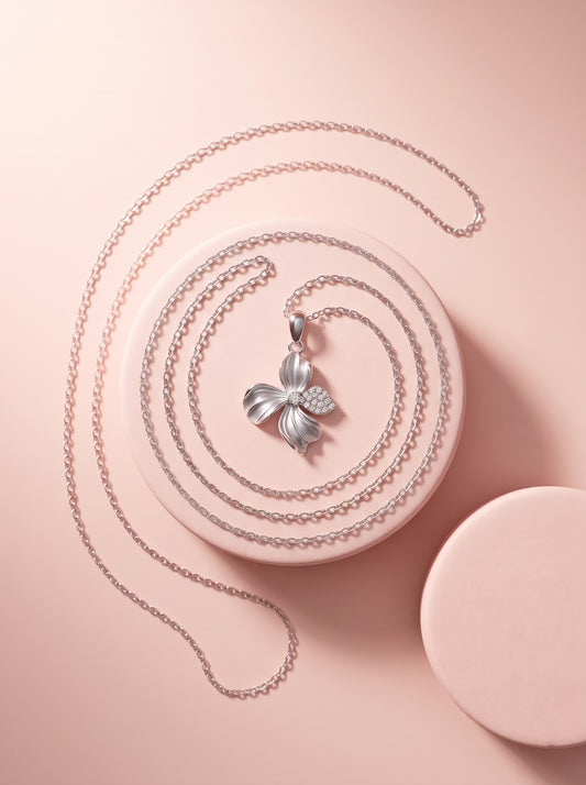 Bleu Butterfly Pendant Chain