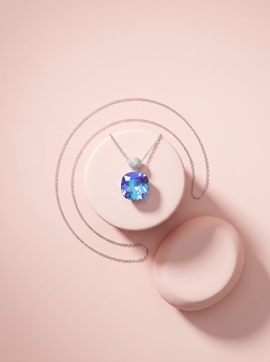 Aurora Pendant Chain
