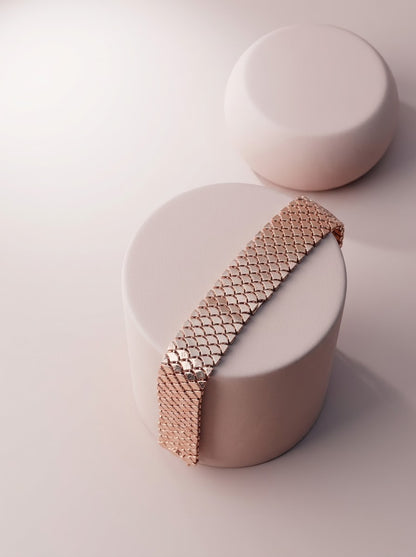Rose Scallop Bracelet