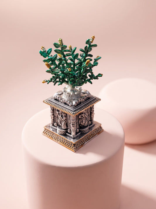 Tulsi Idol