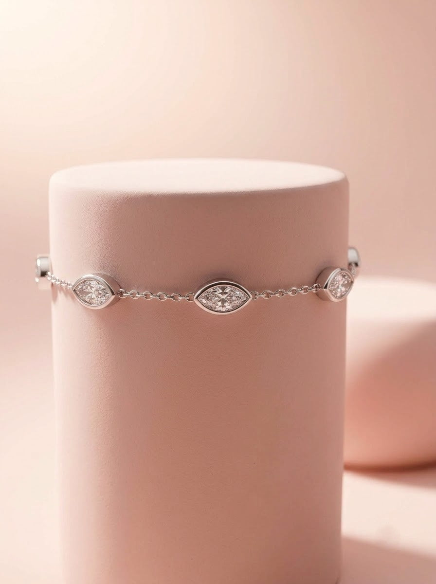 Delicate Marquise