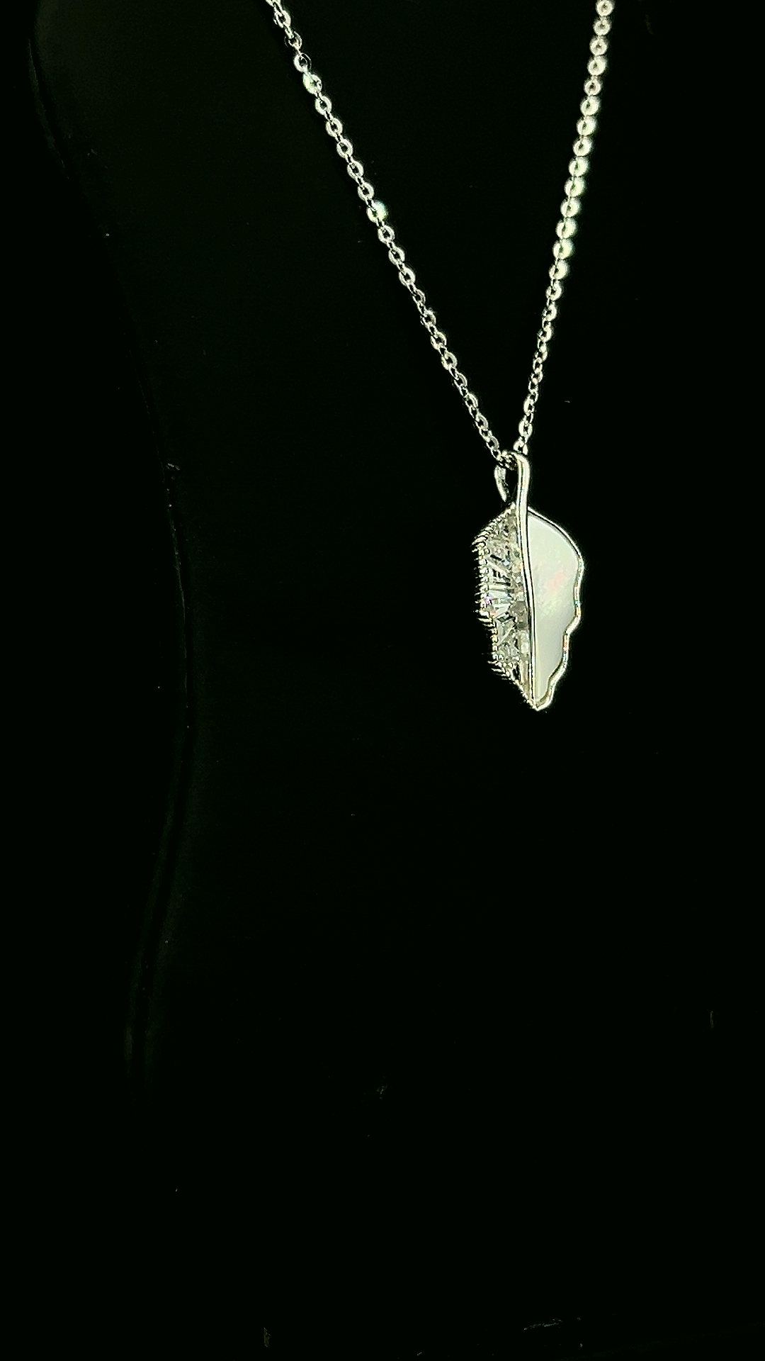 Feuille Split Pendant Chain