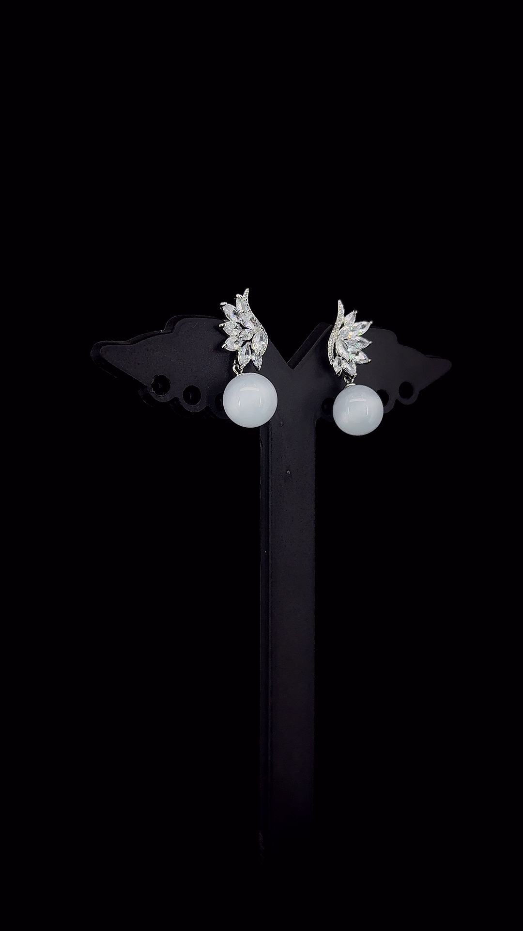 Plume Pearl Drop Earrings