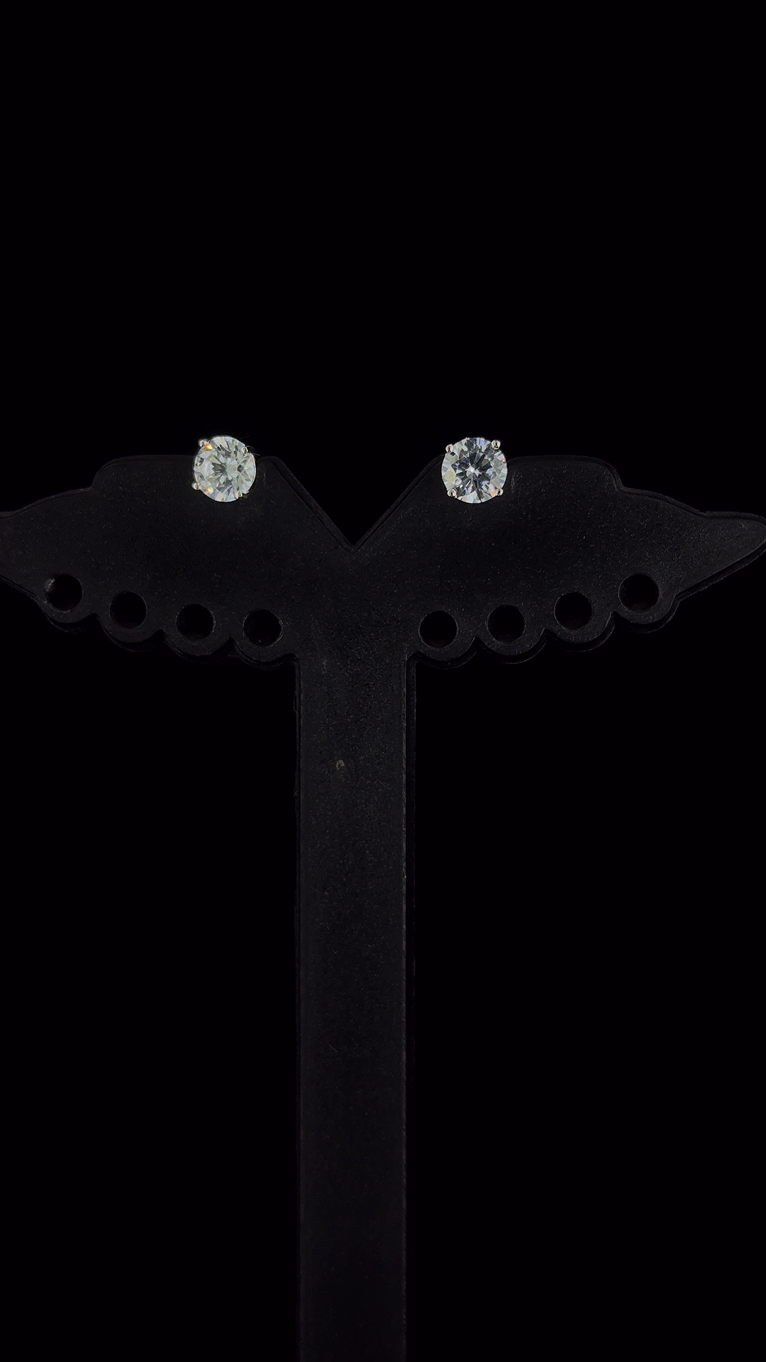 Round Solitaire Stud Earrings | 925 Sterling Silver | The White Kala