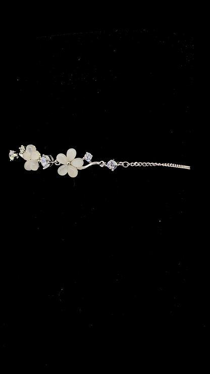 Blossom & Sparkle Flower Bracelet | 925 Sterling Silver | The White Kala