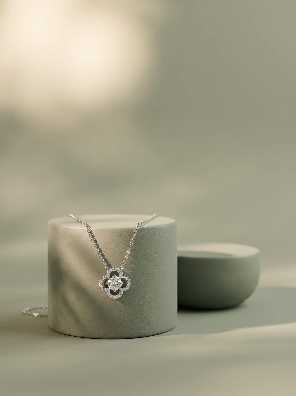 Blush Clover Pendant Chain