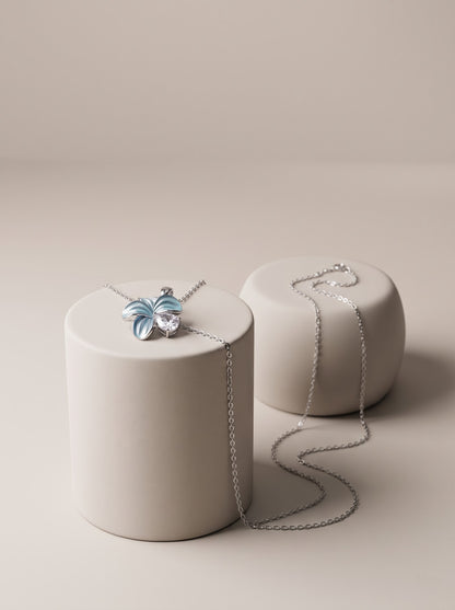 Azure Clover Pendant Chain