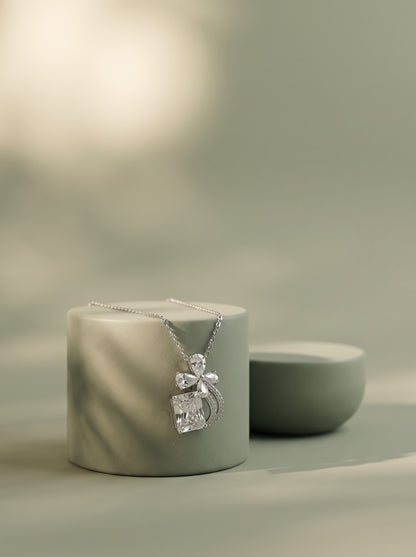 Papillon Crown Pendant Chain
