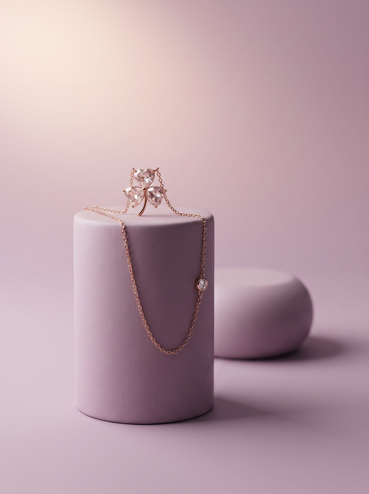 Clover Pendant Chain