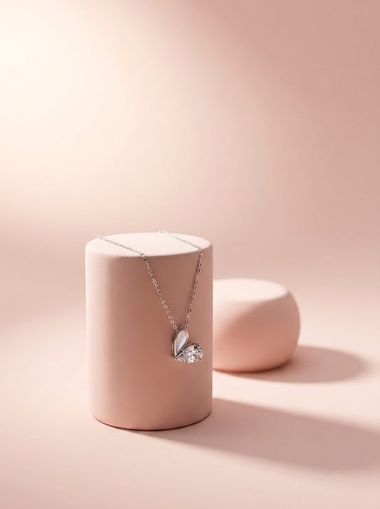 Dew Pendant Chain
