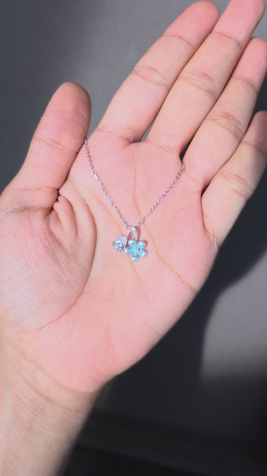 Crystal Bloom Pendant Chain