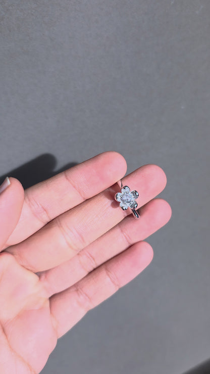 Clover Ring