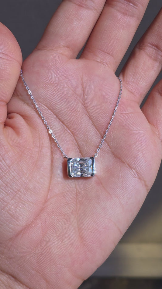 Zenith Pendant Chain