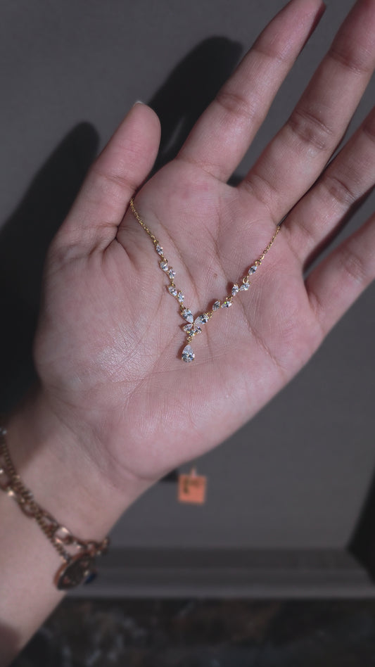 Aurora Cascade Pendant Chain