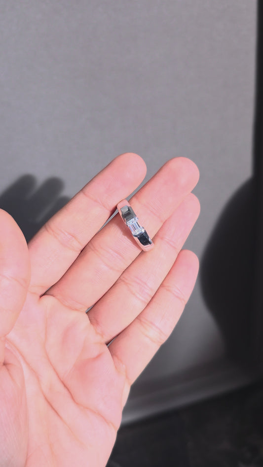 Apex Ring