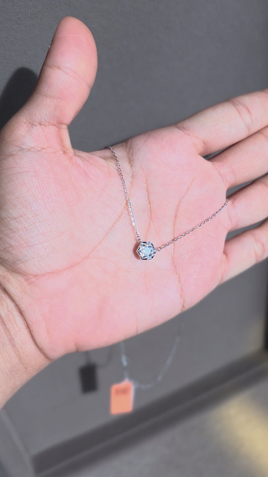 Hex Bezel Pendant Chain