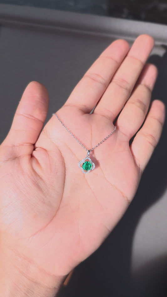 Emerald Clover Pendant Chain